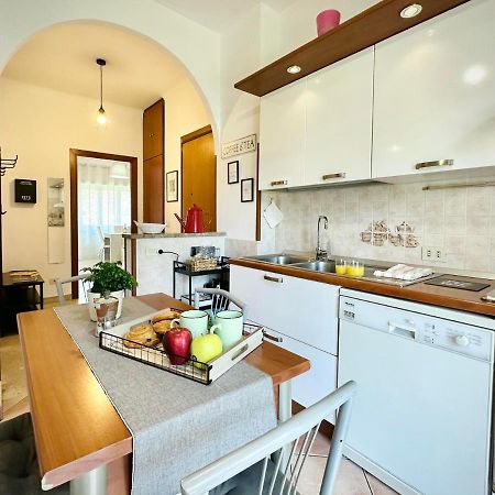 Max Apartment Rome Bagian luar foto