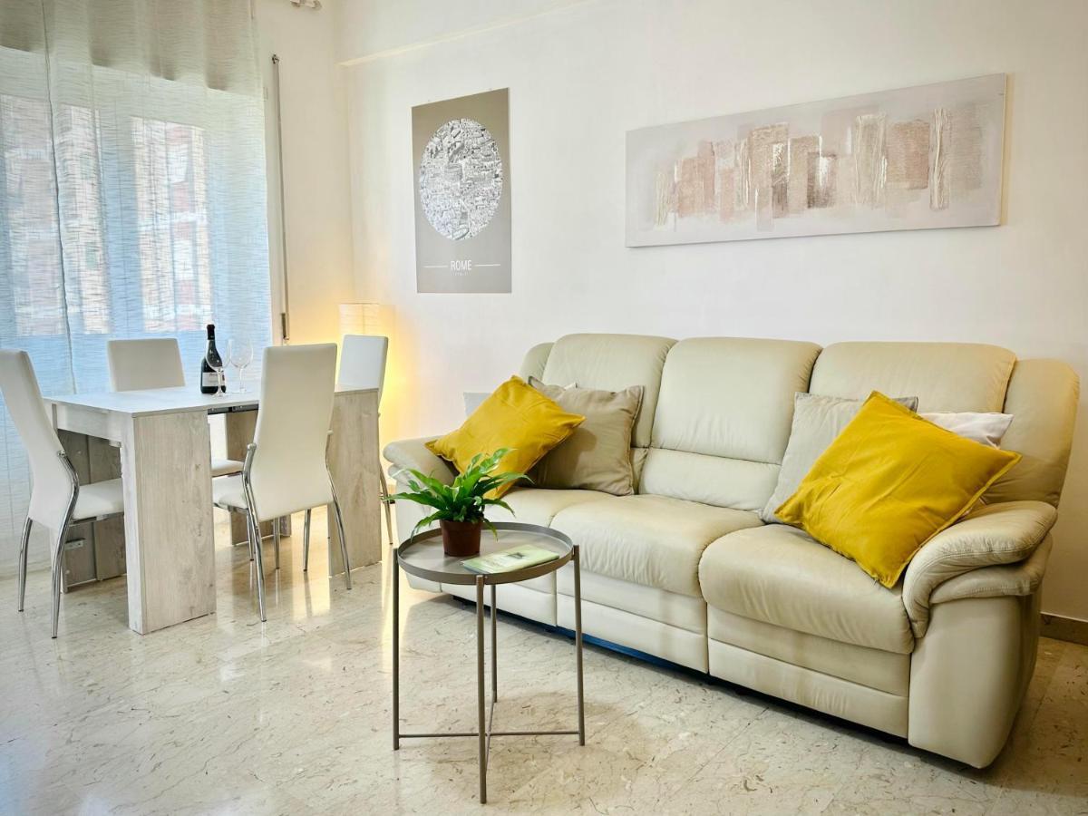 Max Apartment Rome Bagian luar foto